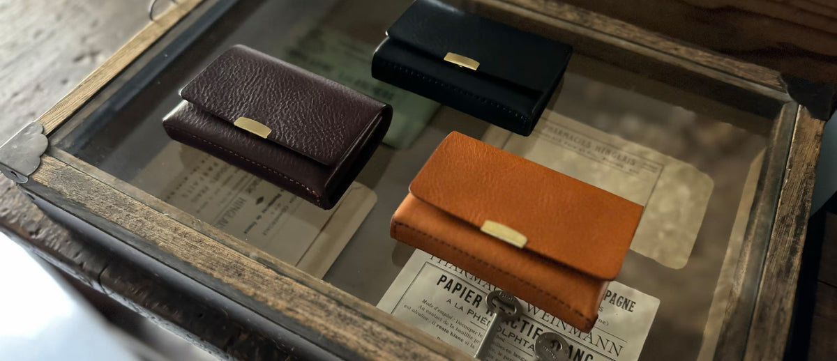 CARD CASE